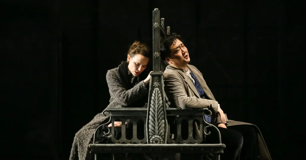 Die Leichtigkeit ist dahin. © Barbara Pálffy / Volksoper Wien